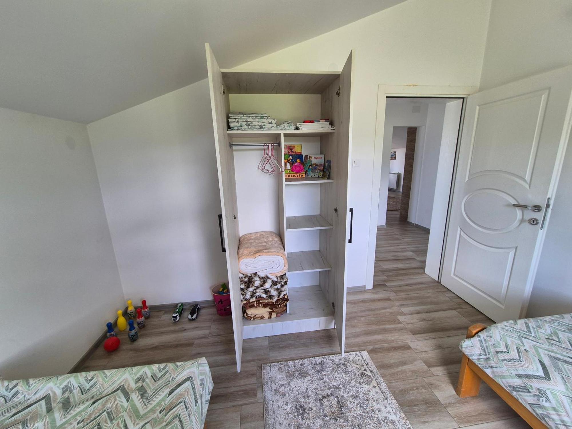 Ferienwohnung Cozy, Fully Equipped, Free Parking&Wifi, Quiet, 2Bd Podgorica Exterior foto