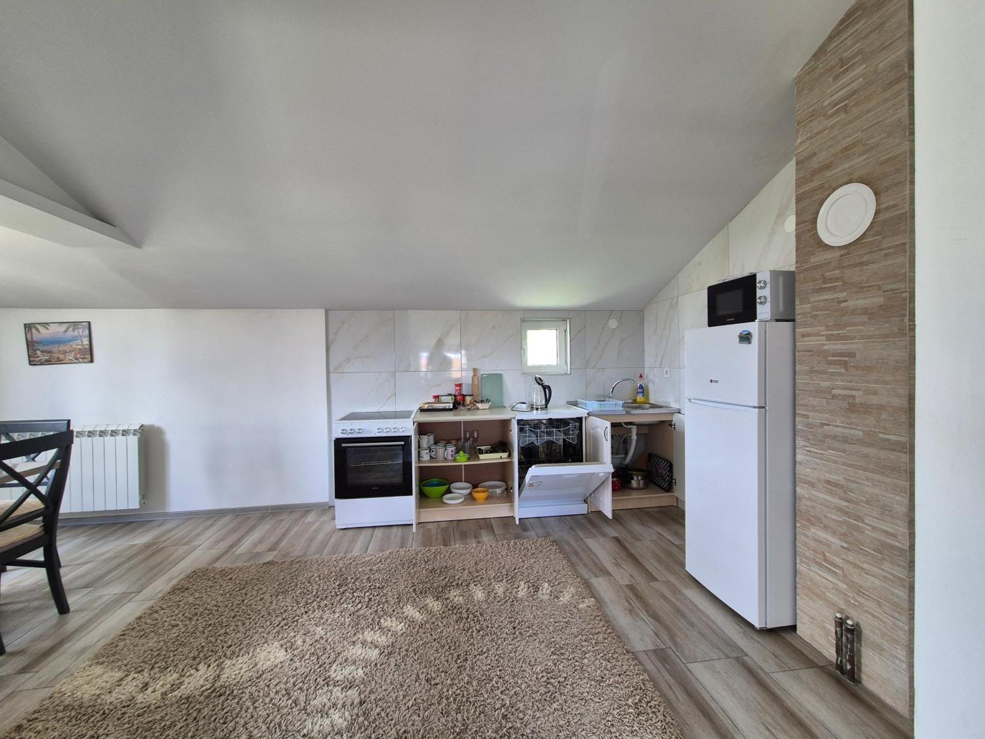 Ferienwohnung Cozy, Fully Equipped, Free Parking&Wifi, Quiet, 2Bd Podgorica Exterior foto